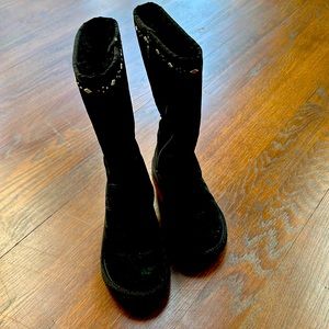 Ugg black studded boots size 7